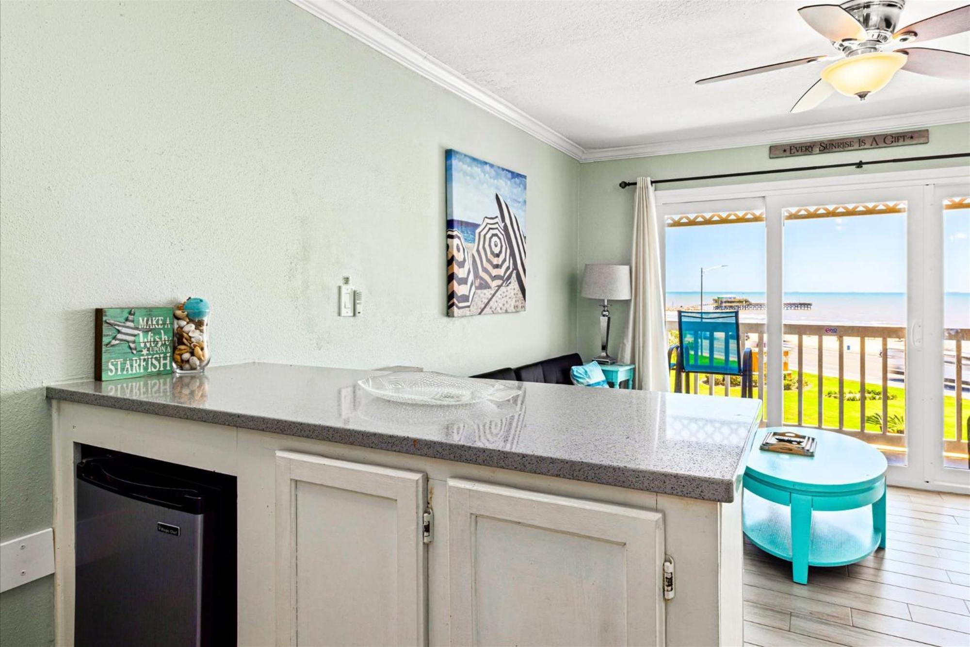 Charming Waterfront Condo Galveston Dış mekan fotoğraf